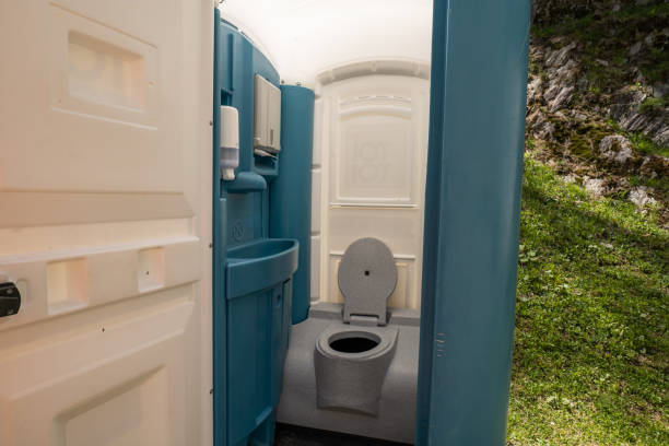 Best Porta potty services near me  in Flora, MS